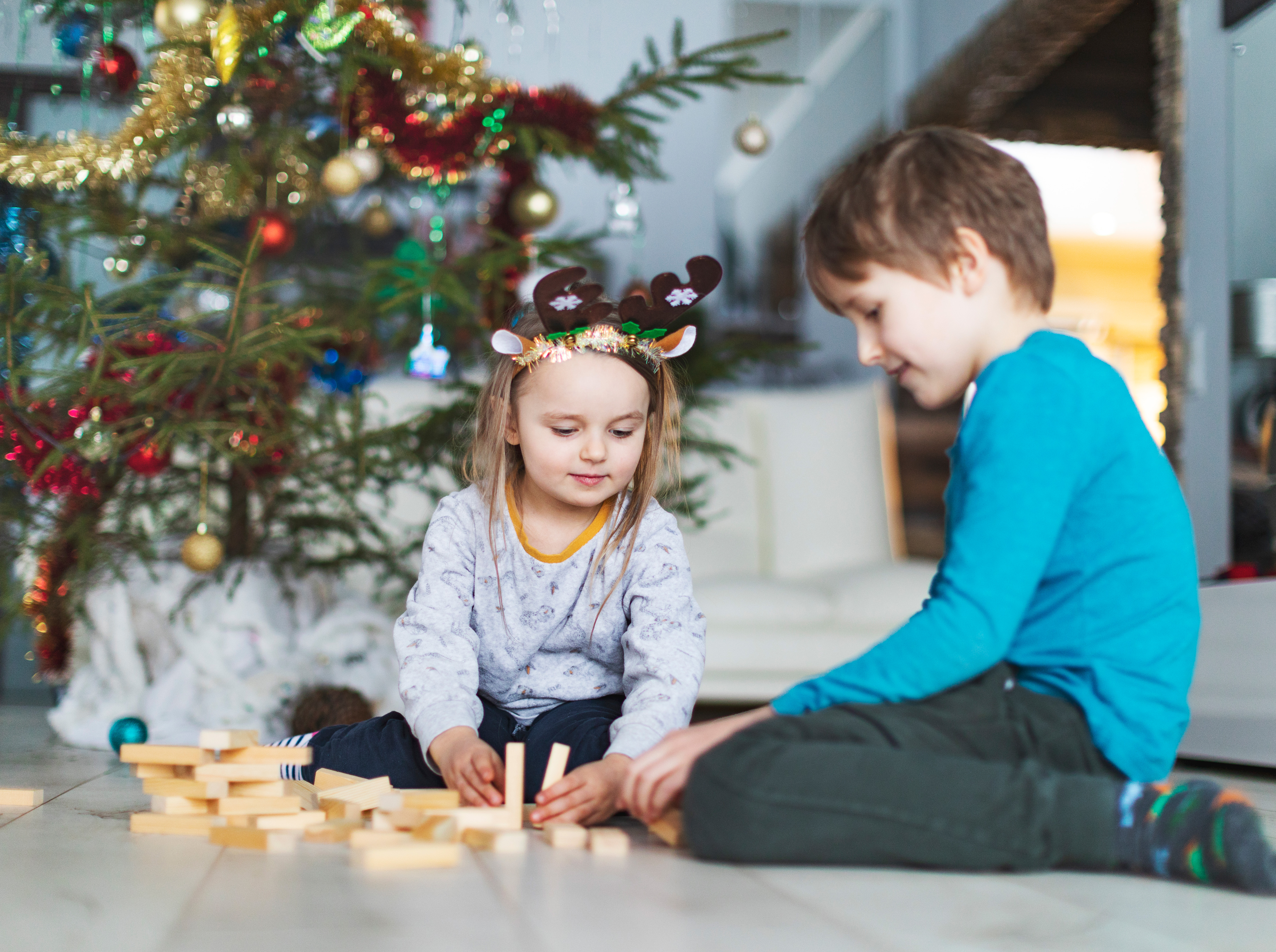 WOODEN GIFTS